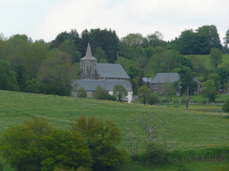 Le village vu de Chalusset - Heume-l'Église