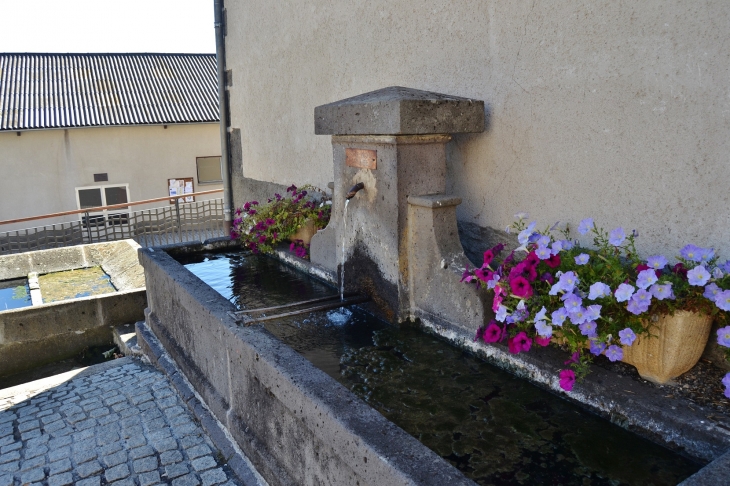 La Fontaine - Le Vernet-Sainte-Marguerite