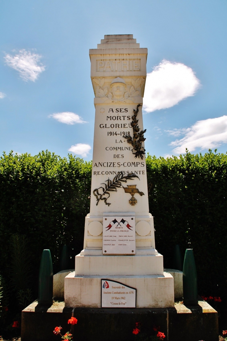 Monument-aux-Morts - Les Ancizes-Comps