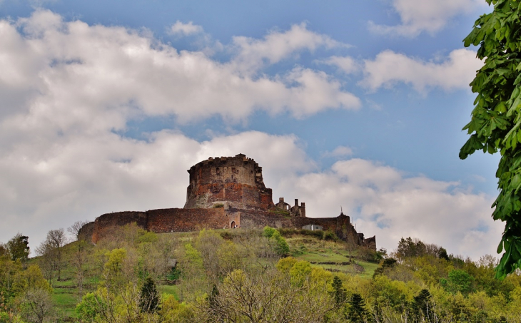 Le Château - Murol