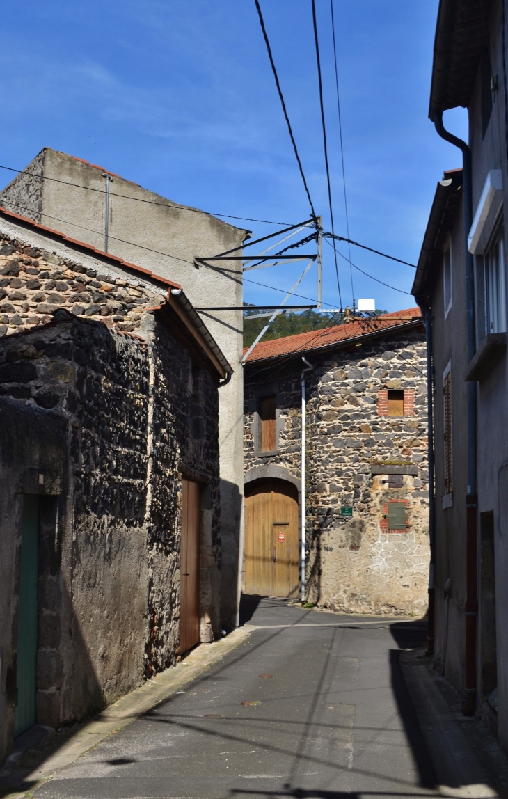 Photo à Neschers (63320) Neschers, 227610