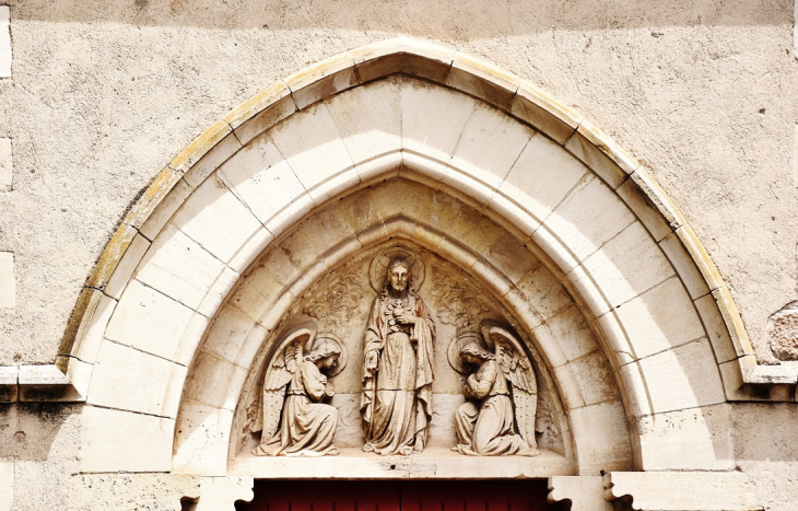  *église Saint-Victor - Neschers