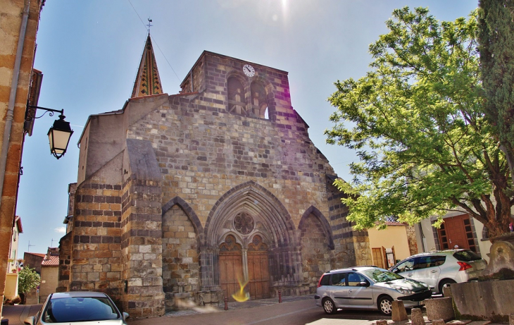 /église Saint-Mary - Orcet