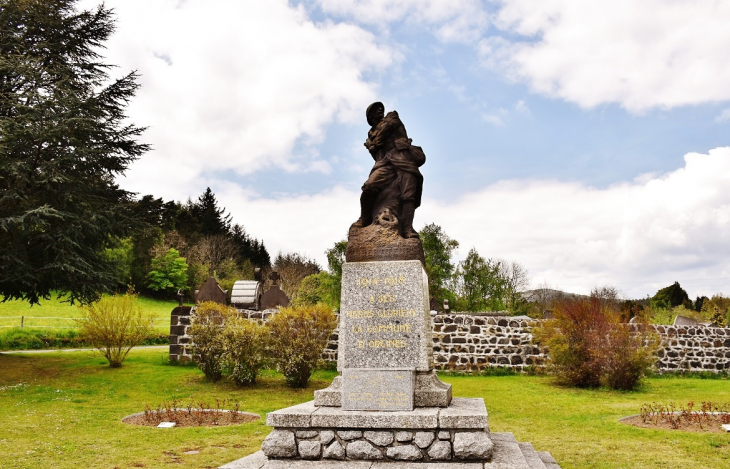 Monument-aux-Morts - Orcines