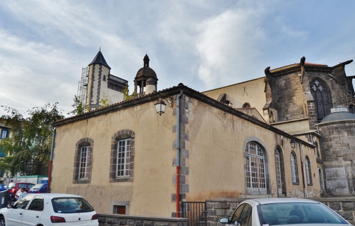   église du Marthuret 14 Em Siècle - Riom