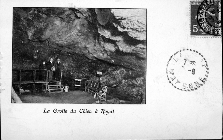 La Grotte du Chien de Royat, vers 1907 (carte postale ancienne).