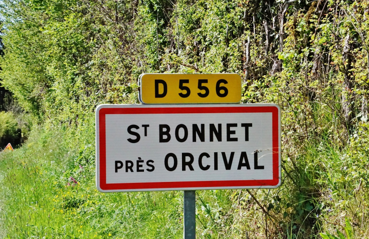  - Saint-Bonnet-près-Orcival