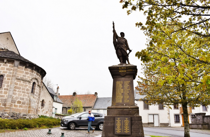 Monument-aux-Morts - Saint-Donat