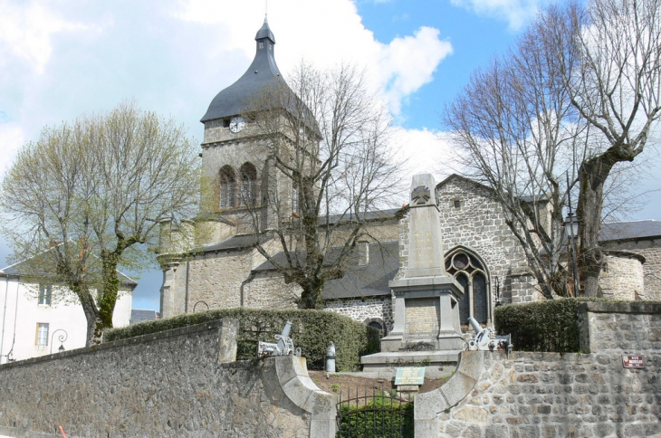 Eglise - Saint-Gervais-d'Auvergne