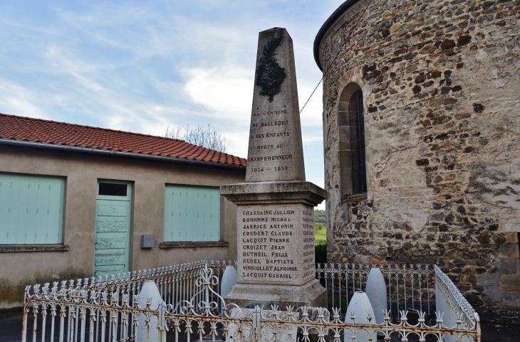 Monument aux Morts - Sallèdes