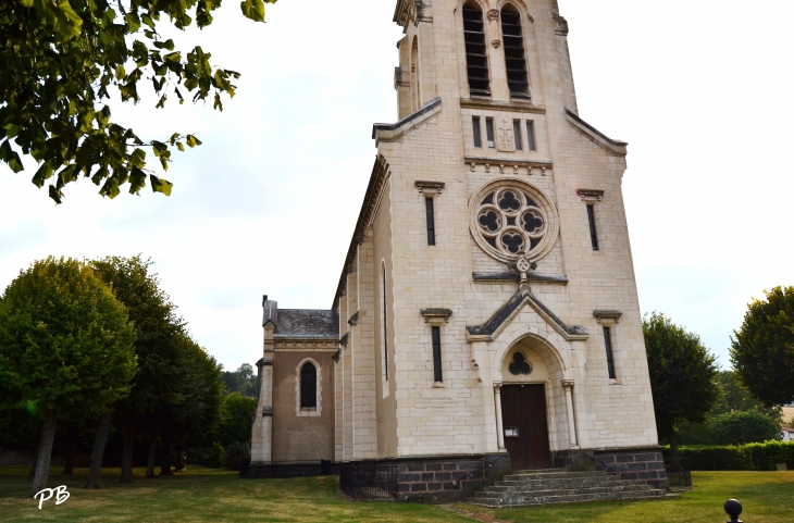 +Eglise Saint-Jean-Baptiste Saint-Julien - Vensat