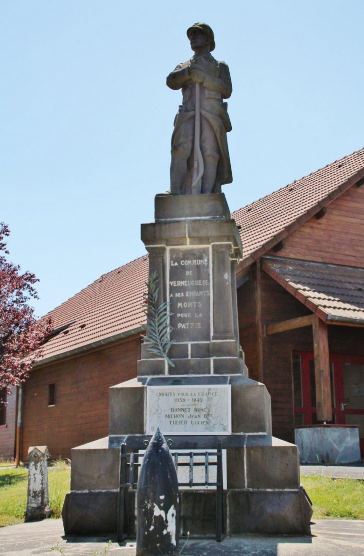 Monument-aux-Morts - Verneugheol