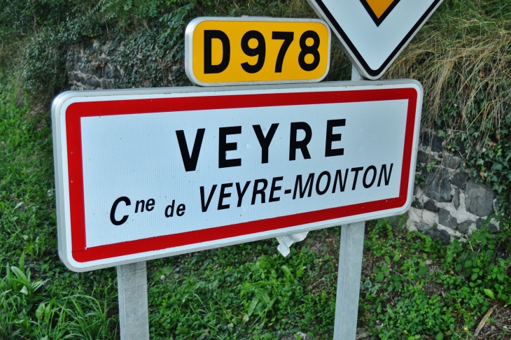  - Veyre-Monton