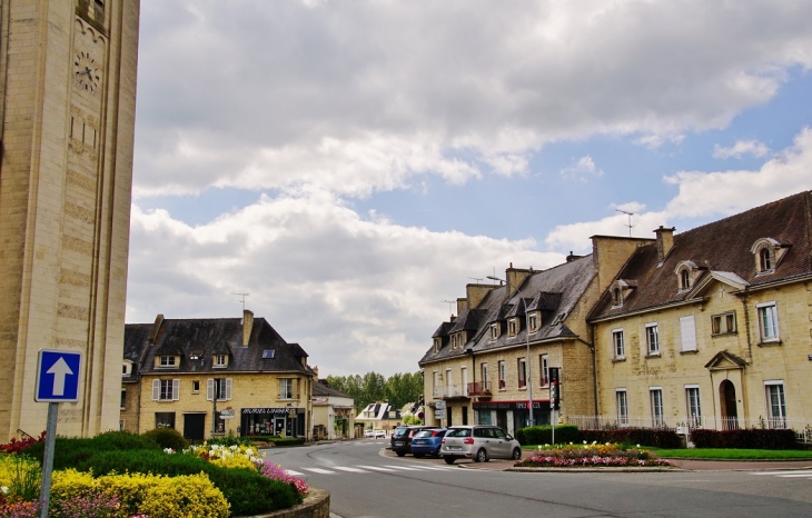 La Commune - Aunay-sur-Odon