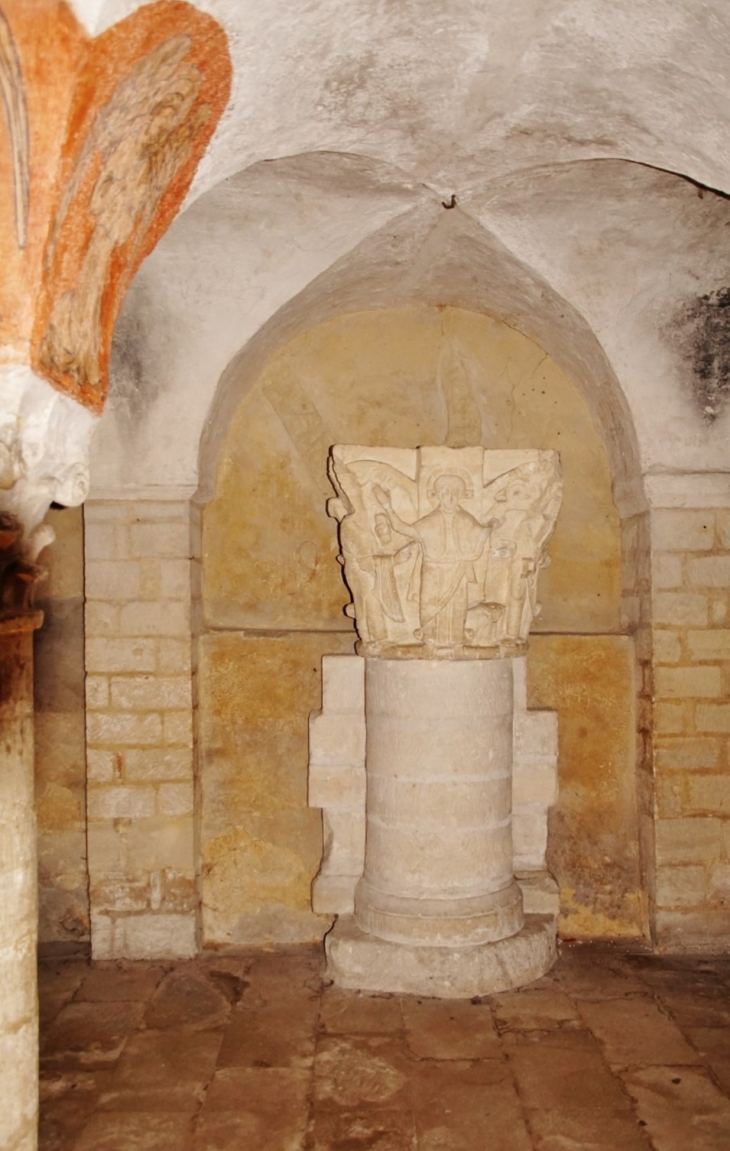 Cathédrale Notre-Dame ( La Crypte ) - Bayeux