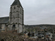 l'église au dessus du village