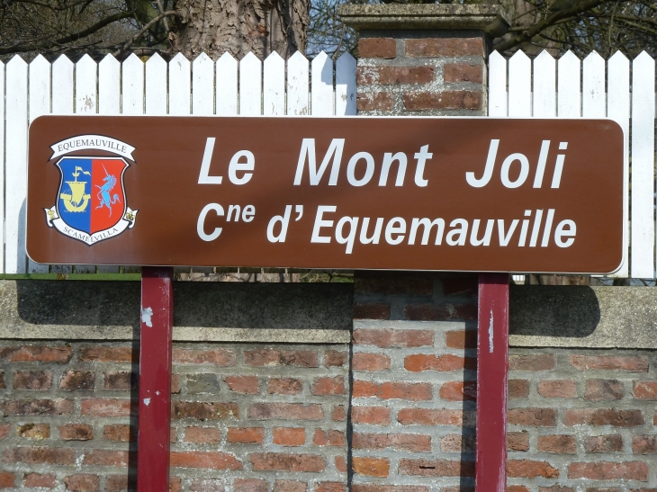 Le Mont Joli - Équemauville