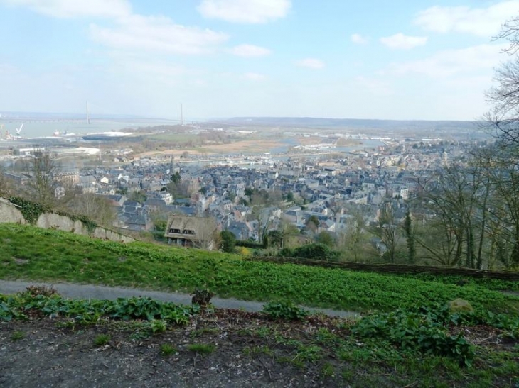 La ville vue du mont Joli - Honfleur