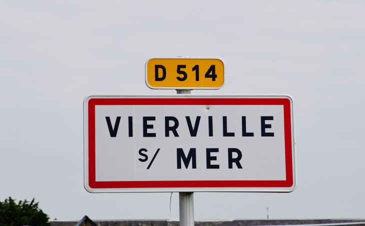  - Vierville-sur-Mer