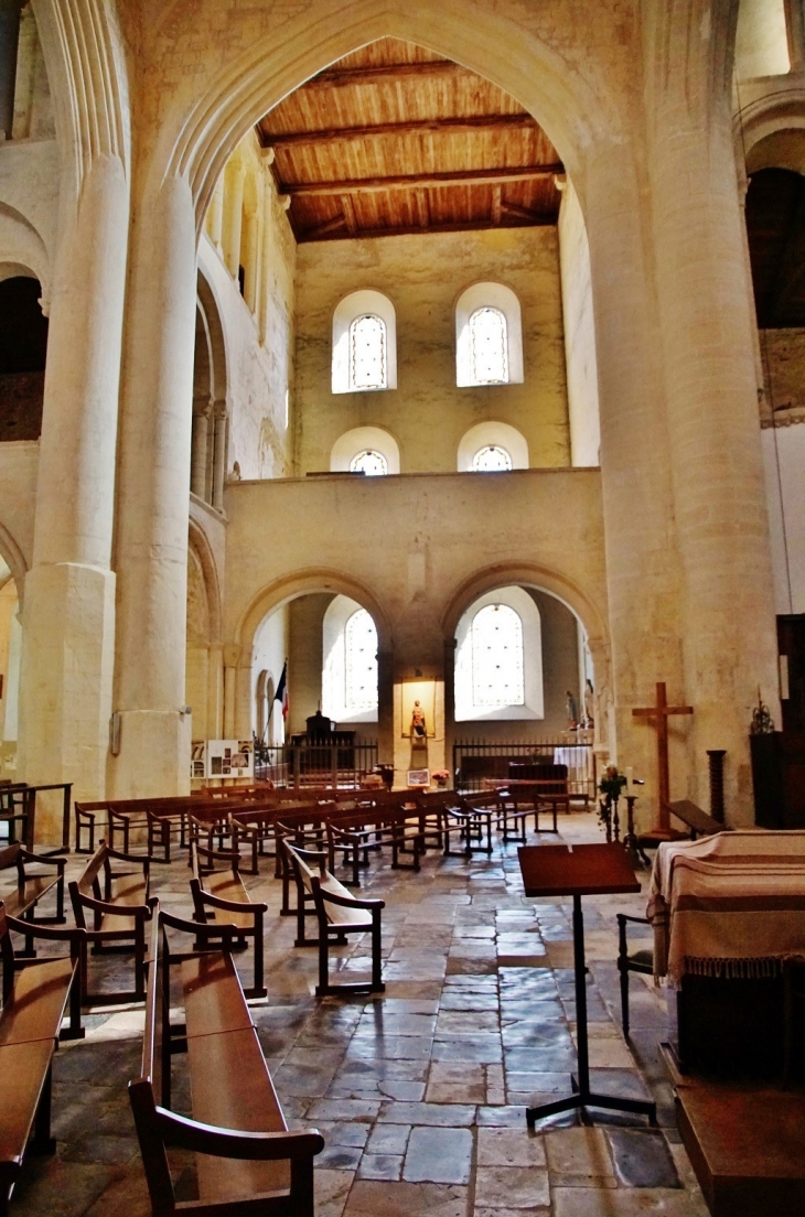 L'Abbaye  - Cerisy-la-Forêt