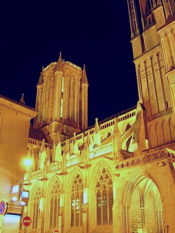 La Cathédrale la nuit - Coutances