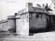 Photo suivante de Le Mont-Saint-Michel Les Remparts, vers 1905 (carte postale ancienne).
