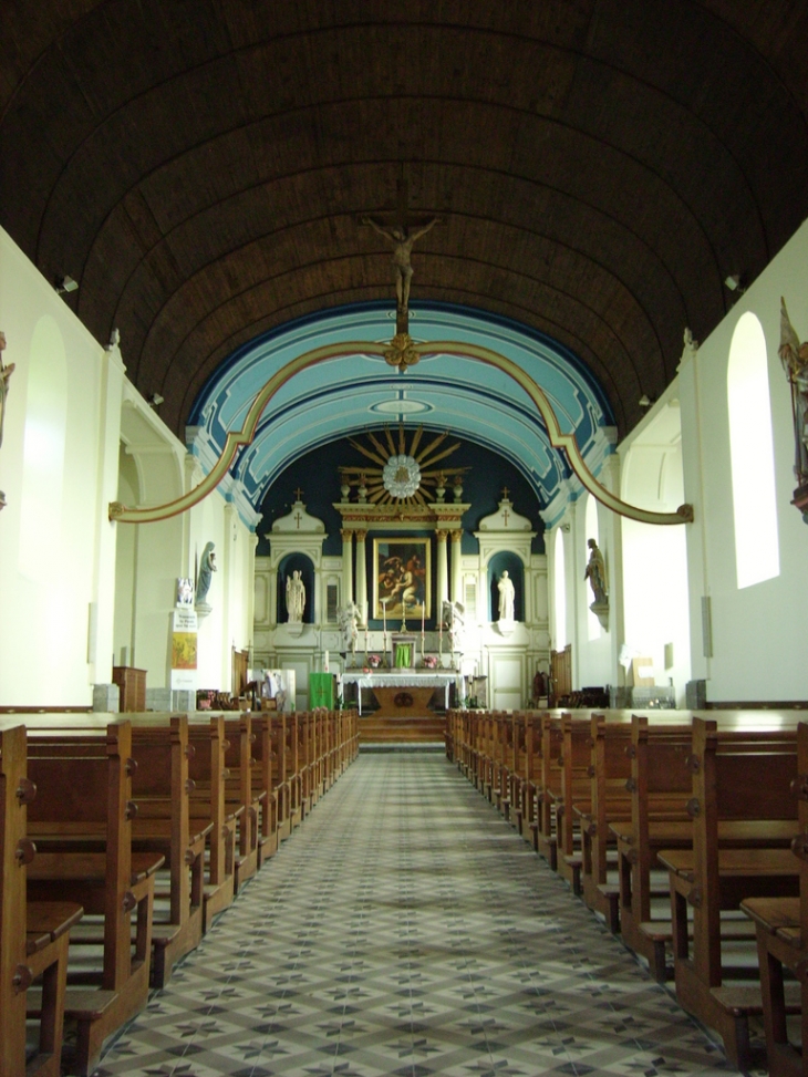 Intérieur de l'église - Montmartin-sur-Mer