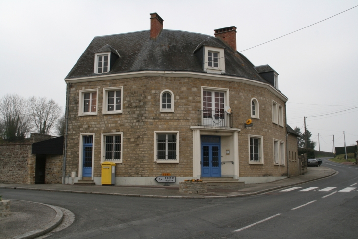 La poste de Prétot - Prétot-Sainte-Suzanne