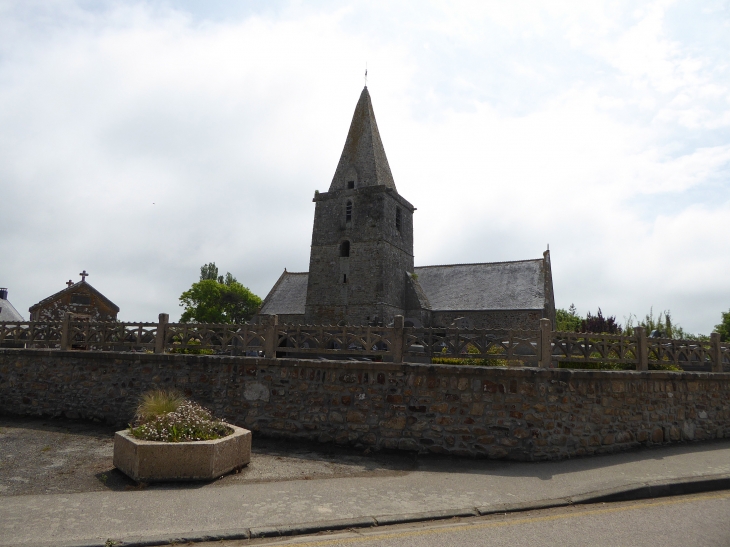 L'église - Saint-Maurice-en-Cotentin