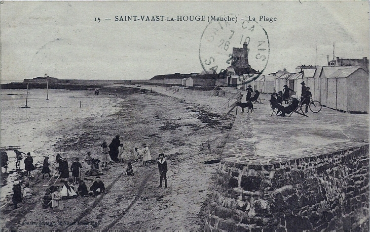 La plage en 1922 - Saint-Vaast-la-Hougue