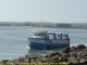 Photo suivante de Saint-Vaast-la-Hougue Arrivée du bateau amphibie à l'île de TATIHOU