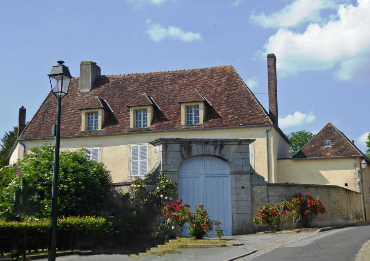 Maison du bourg - Essay