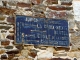 Photo suivante de Juvigny-sous-Andaine Ancien panneau de signalisation.