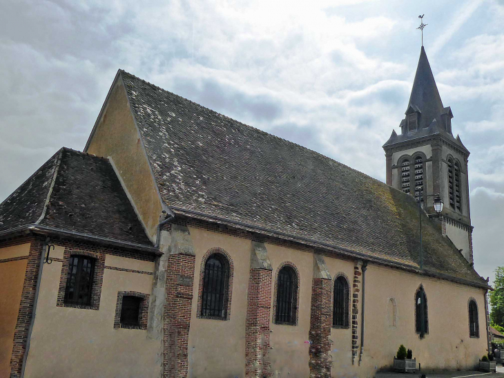 L'église - L'Hôme-Chamondot