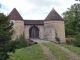 la maison seigneuriale : les tours d'entrée