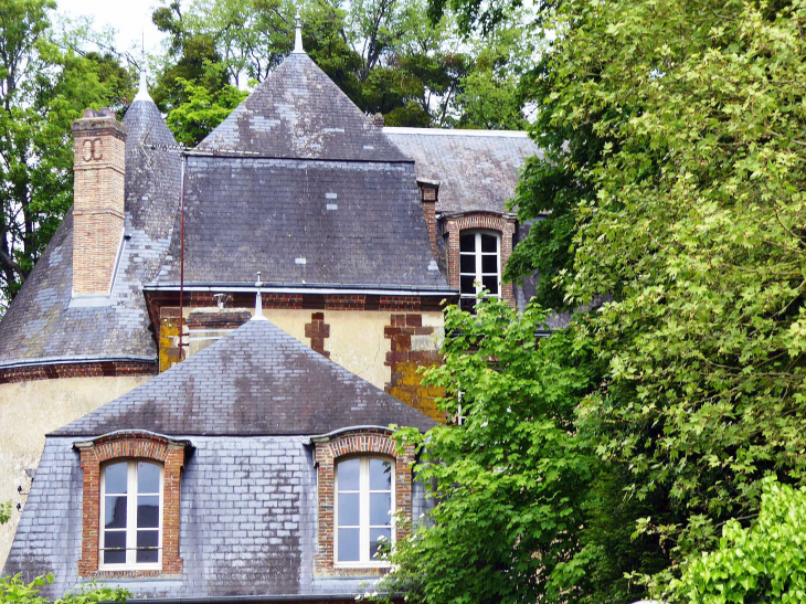 Le château - Longny-au-Perche