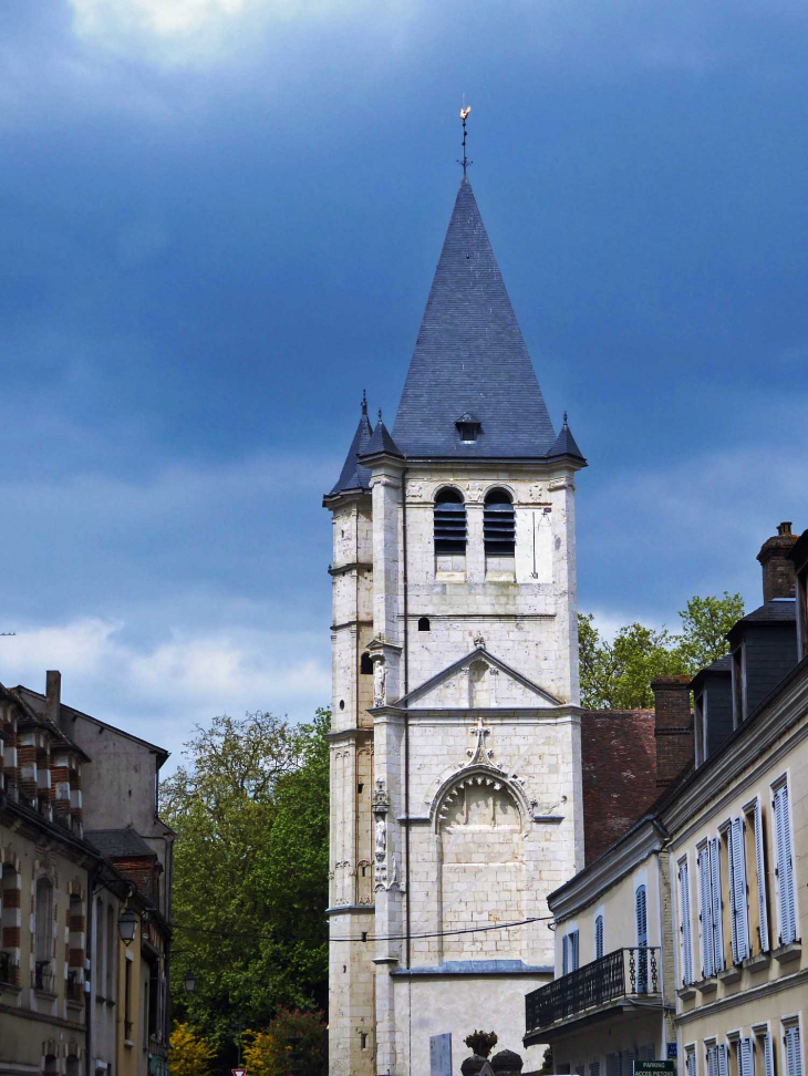Le clocher de l'église Saint Martin - Longny-au-Perche
