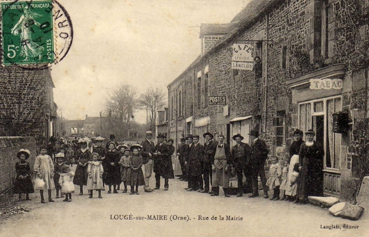 Rue de la Mairie - Lougé-sur-Maire