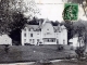 Le Château de la Ronce, vers 1913 (carte postale ancienne).