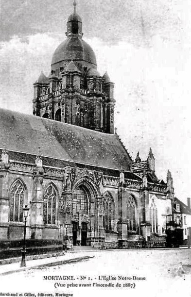 L'église Notre-Dame (carte postale ancienne). - Mortagne-au-Perche