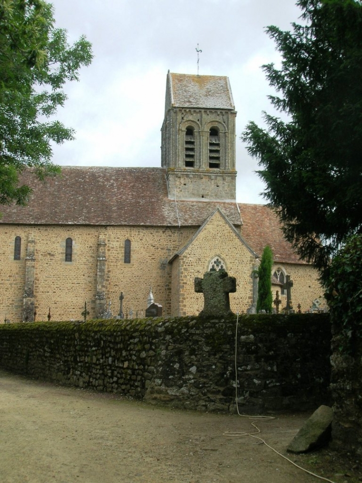 église St MARTIN - Saint-Céneri-le-Gérei