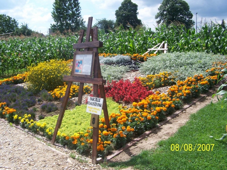 Un des 10 droles de jardins 2007 - Saint-Fraimbault