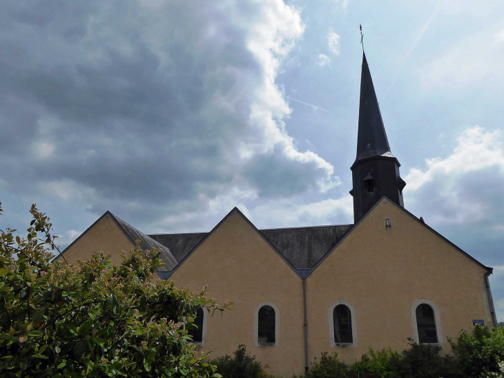 L'église - Saint-Victor-de-Réno