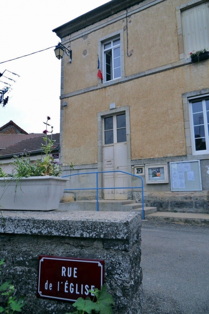 Mairie - Auxant