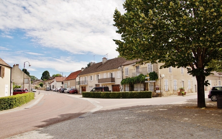 Le Village - Bligny-lès-Beaune