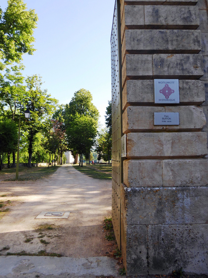 Une entrée du parc Buffon - Montbard
