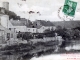 Les bords de la Brenne vus du pont, vers1909 (carte postale ancienne).