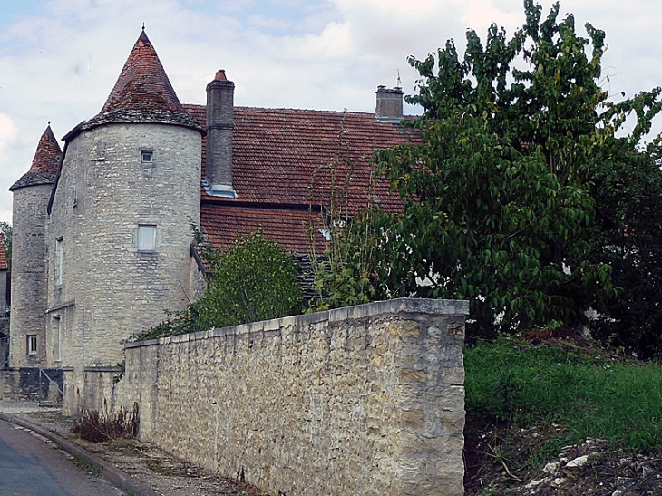 Le château de Mornay - Montigny-Mornay-Villeneuve-sur-Vingeanne
