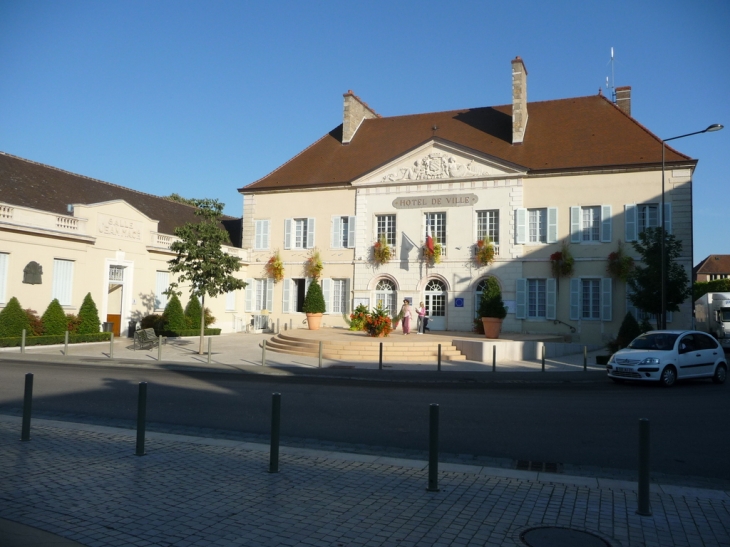 Hôtel de ville - Nuits-Saint-Georges
