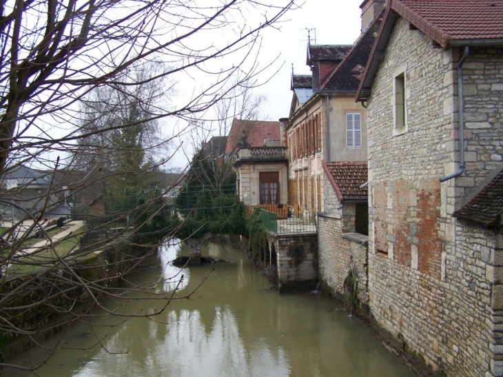 Dérivation de l'Ouche pour les moulins - Plombières-lès-Dijon